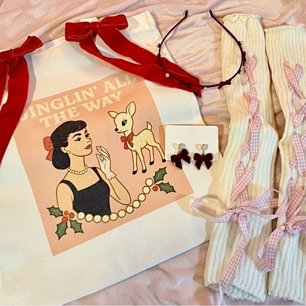 The Jingle Belle Collection, Limited Edition